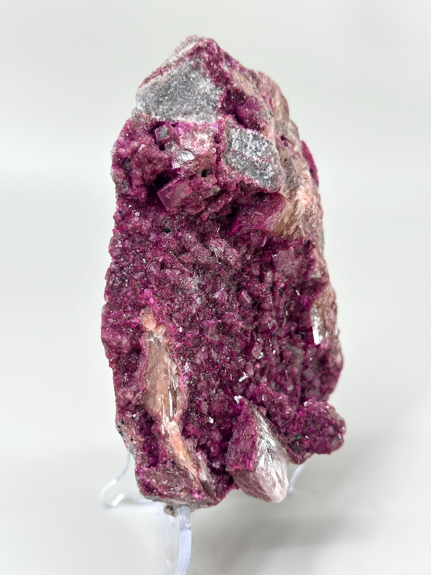 The Rare Cobaltoan Calcite – “Aphrodite’s Stone”