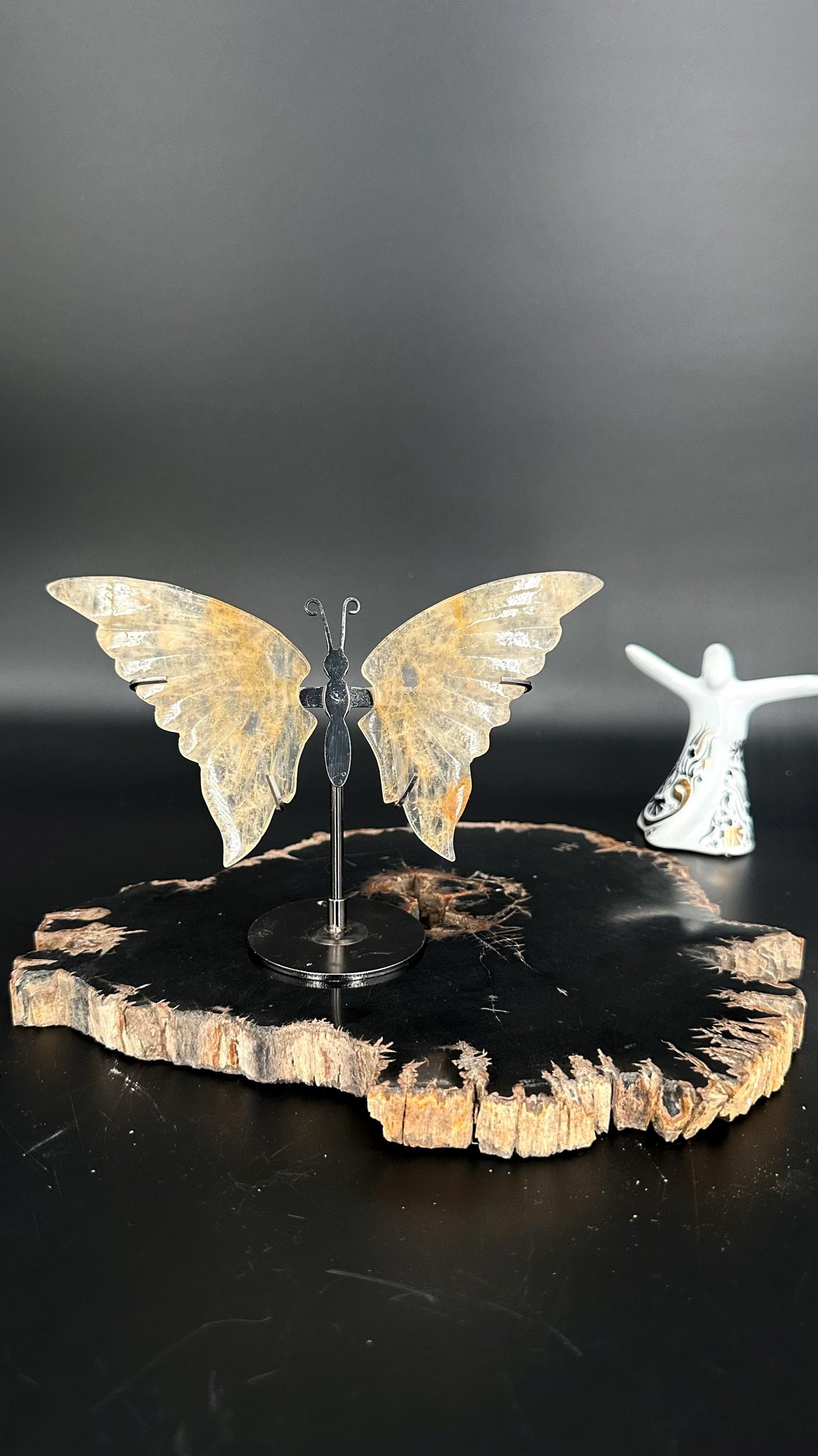 Golden Healer Quartz Butterfly – The Stone of Divine Healing & Illumination