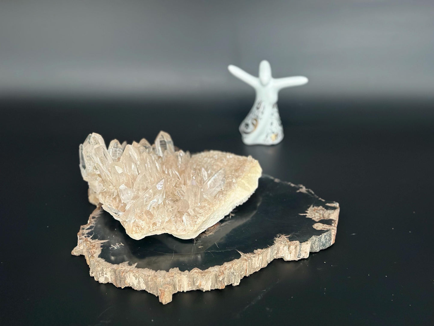 Himalayan Quartz Cluster Master Healer Energy Amplifier High Vibration Crystal for Meditation, Manifestation, and Chakra Balancing